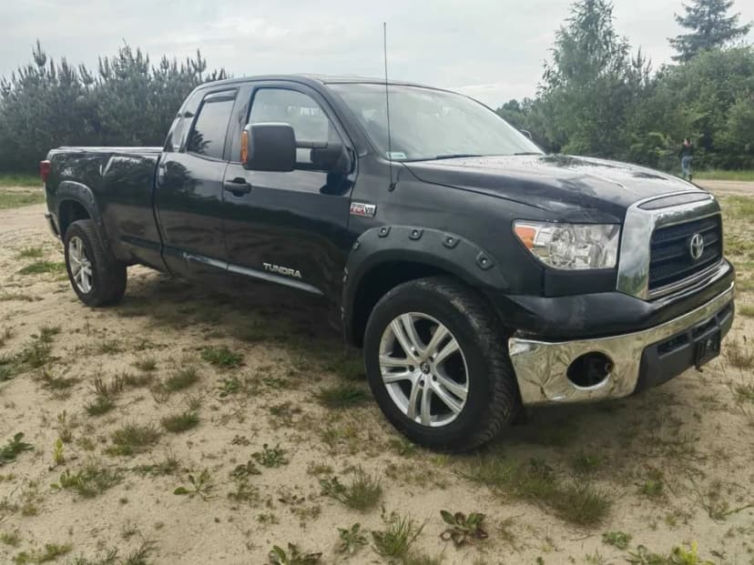 Toyota Tundra 5.7 V8 4x4 LPG