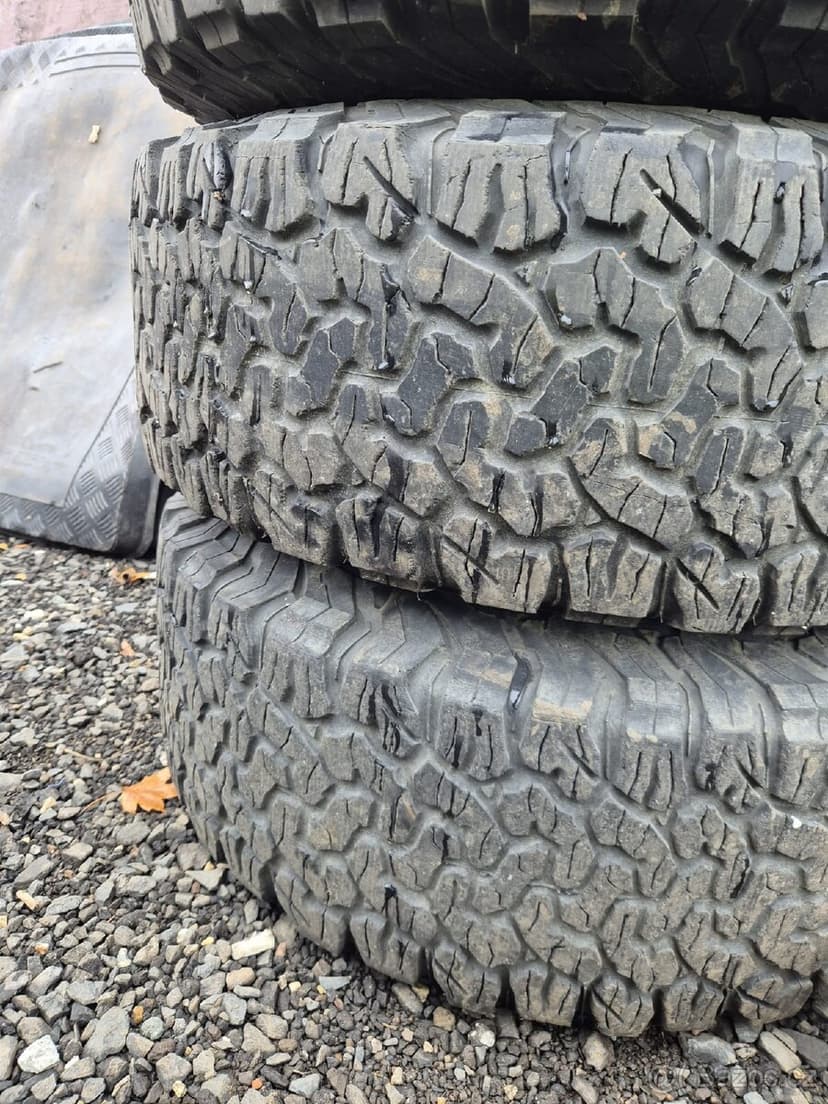 Alu kola 6x139,7  32x11,5 R15 BF