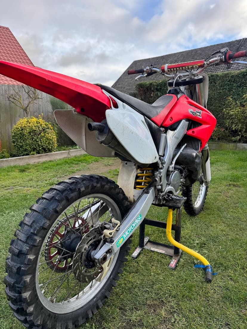 Honda cr125r