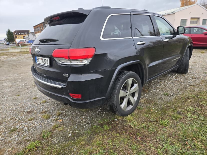 Jeep Grand Cherokee Overland 3.0 CRDi, 184kw, rok 2014