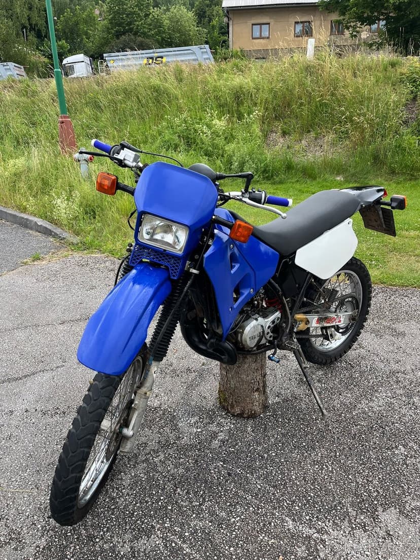 Yamaha DT 125R (otevřená)