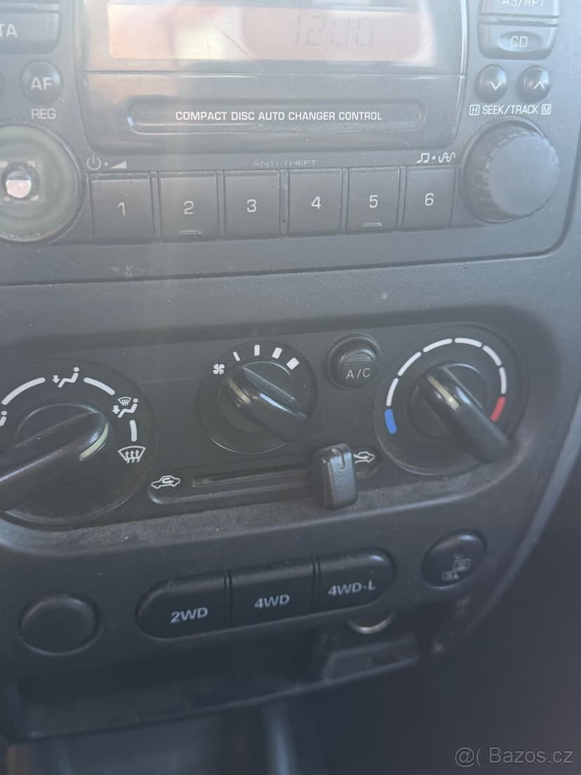 Suzuki Jimny 1.3i 63KW 4x4 2007