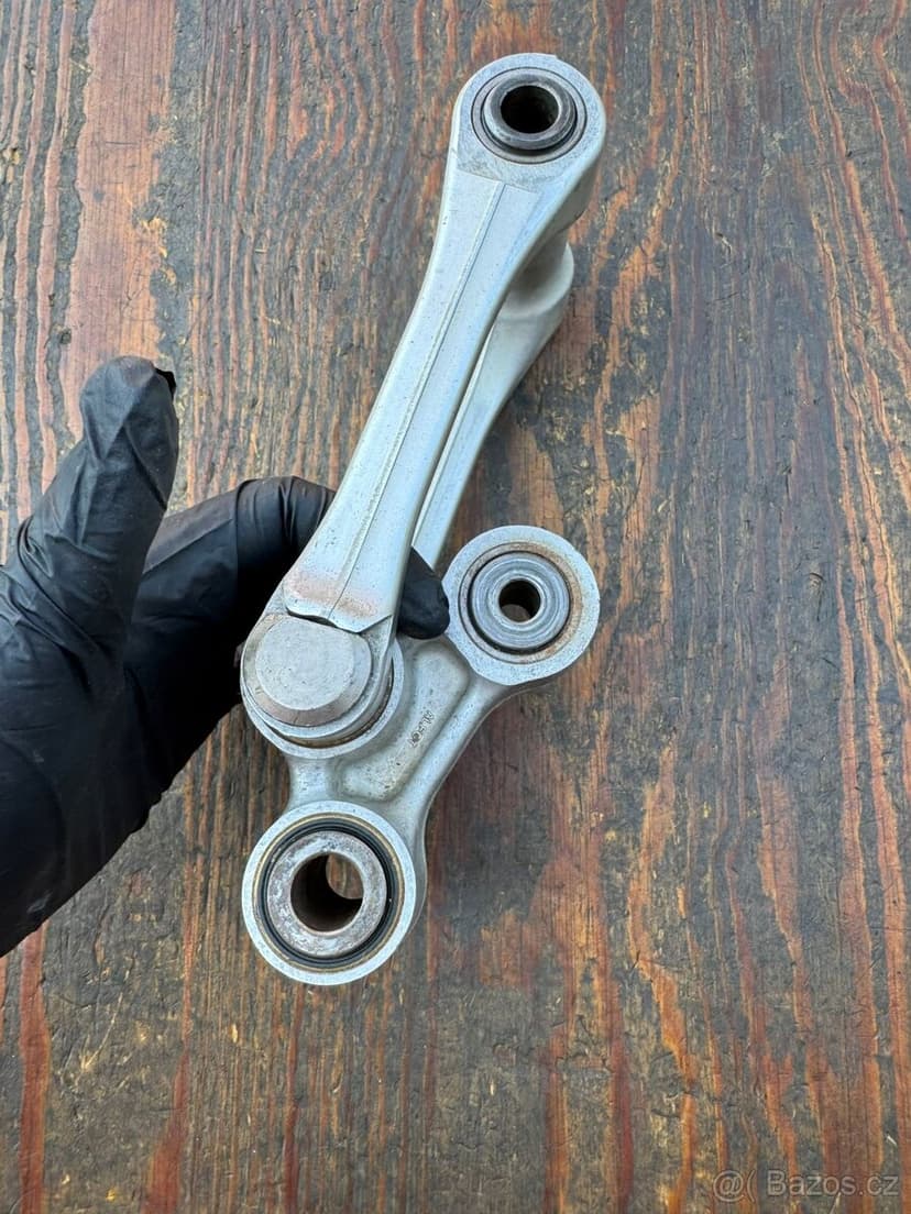 Kyvná tyč spojka zadního tlumiče husqvarna fc tc te fe KTM S