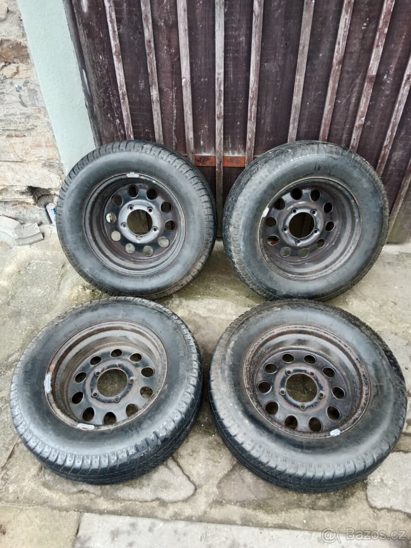 Disk 5x139,7mm + Pneu 205/70 R15