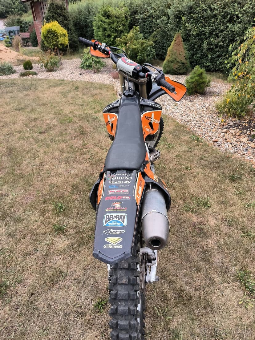 YAMAHA YZF 450