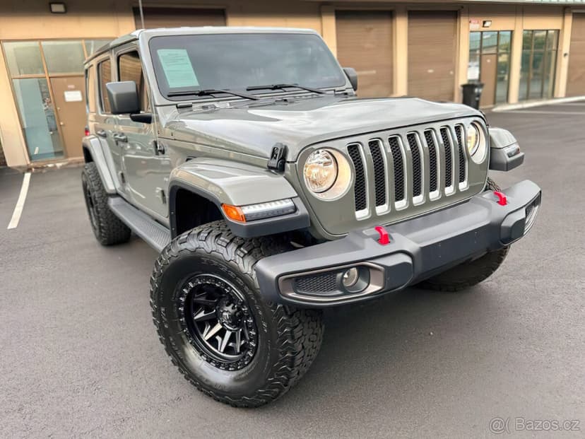 Jeep Wrangler Unlimited Sahara (2021)