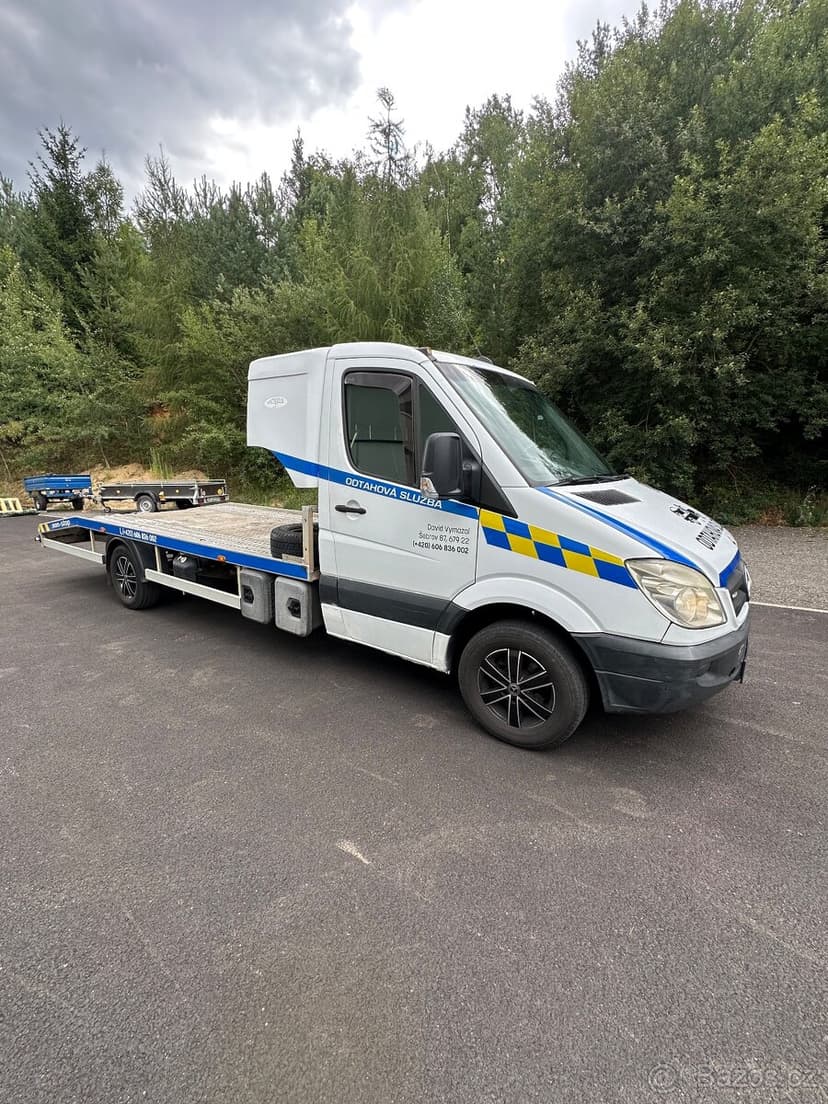 Mercedes Sprinter- odtahový speciál 3,5 T. Skupina B