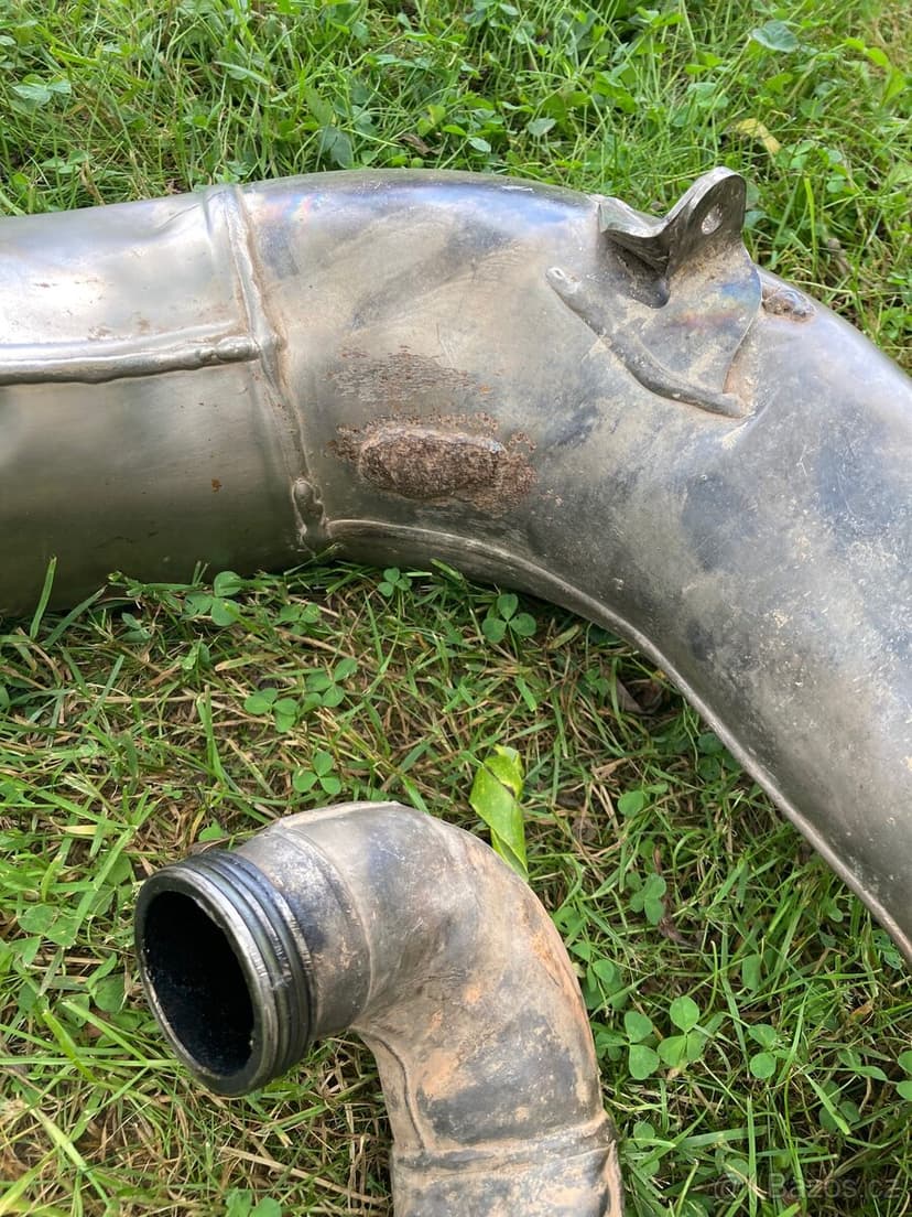 Výfukové Koleno ktm exc 250 16-18