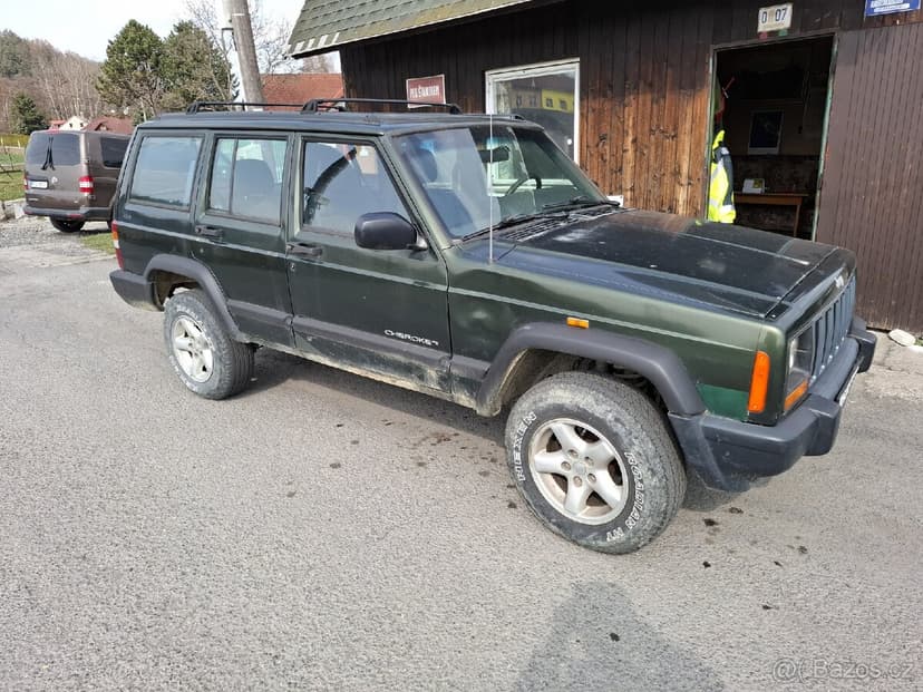 Jeep Cherokee