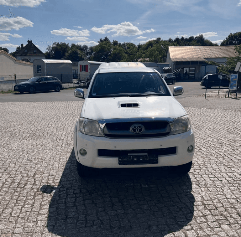 Toyota Hilux 2,5D4D Extra Cab Life 106kw