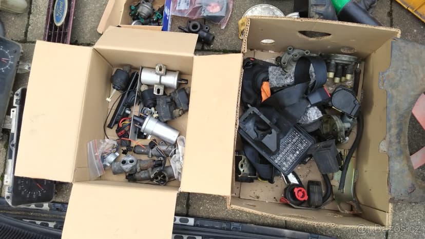 Náhradní díly - Ford Sierra Mk2 DOHC