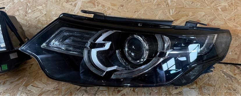 Pravý & Levý přední xenon, Land Rover Discovery Sport