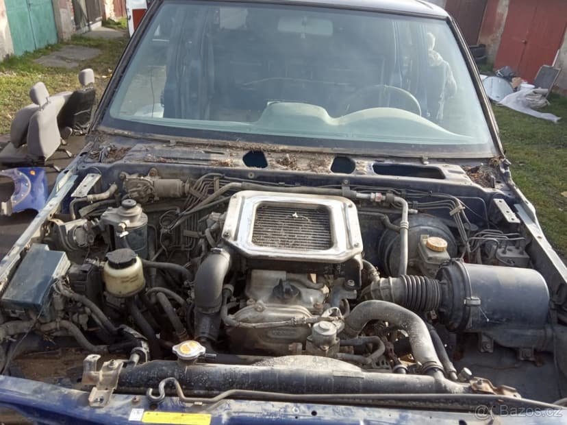 Náhradní díly Nissan d22 navara