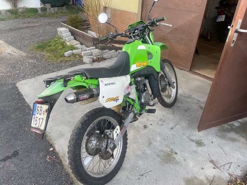 Kawasaki kmx 125