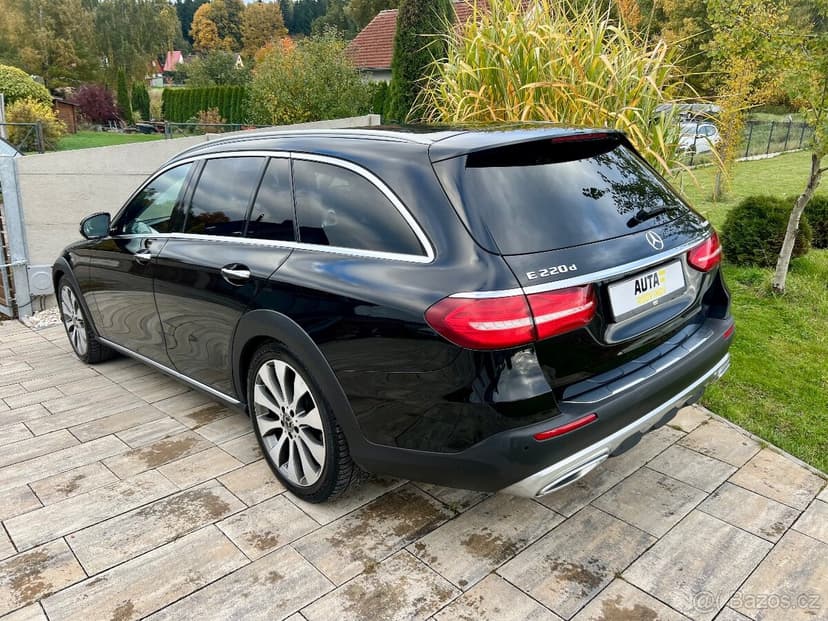 Mercedes-Benz E220d 4MATIC All-Terrain – 360-DPH-ČR