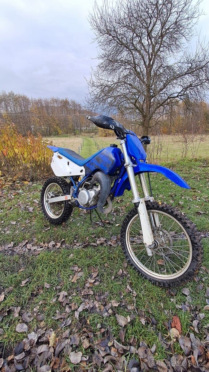 Yamaha YZ 80,  kola 19/16"