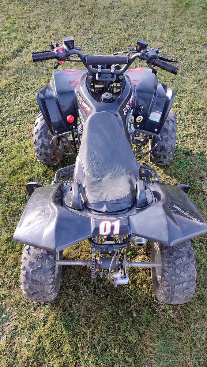 Dětská čtyřkolka atv 110