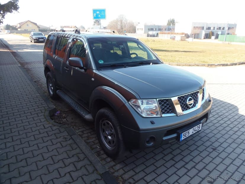 Nissan Pathfinder 2.5 DCi 4x4 redukce tažné 3t