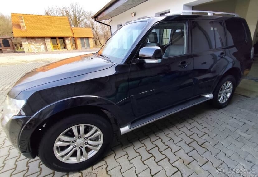 Mitsubishi Pajero 3.2 L140kw najeto 120tis