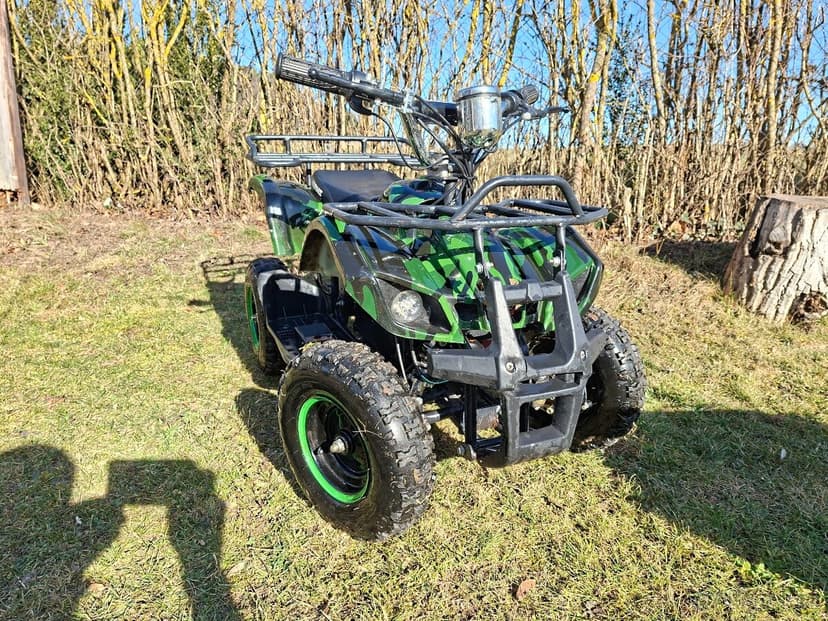 Dětská elektrická čtyřkolka