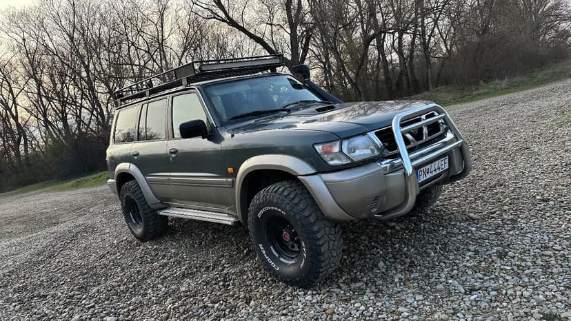 Nissan Patrol Y61 Nova STK