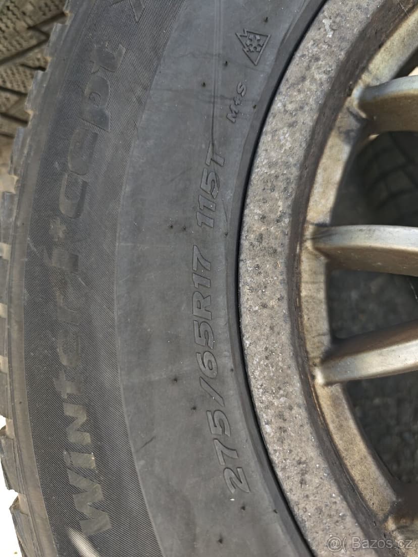 Pneu plus ráfky Nissan Patrol