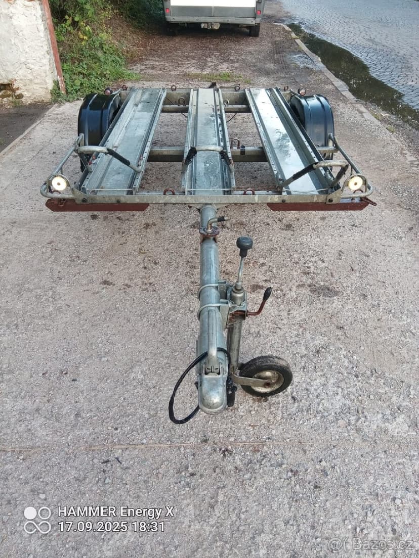 Prodám vozík na 3 motorky