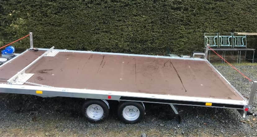 Přívěs plato 4,5 m,3t