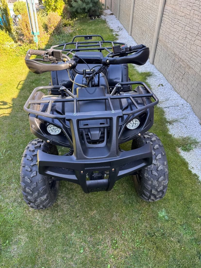 Čtyřkolka 125ccm poloautomat