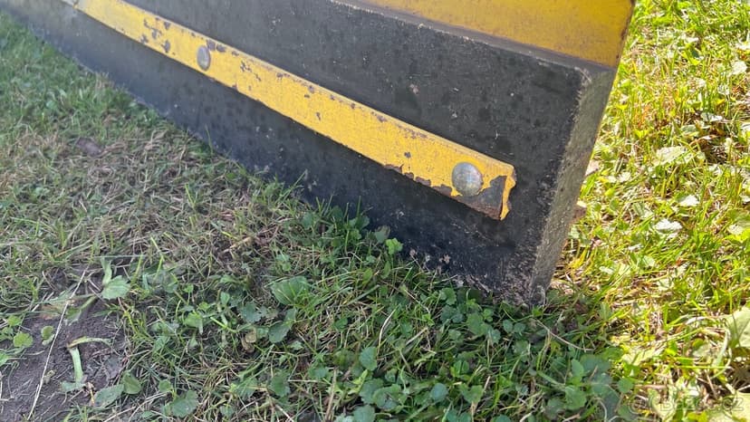 Sněhová radlice/pluh/ na čtyřkolku