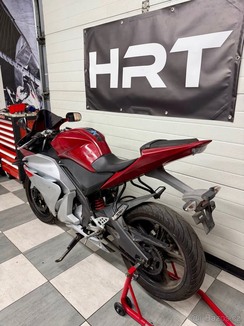 Yamaha YZF-R125 2008-2013 Sada kapot, Černé plexi