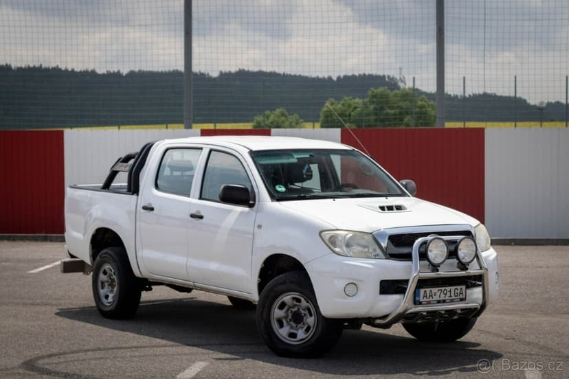 Toyota Hilux DC 2.5 I D-4D Terra