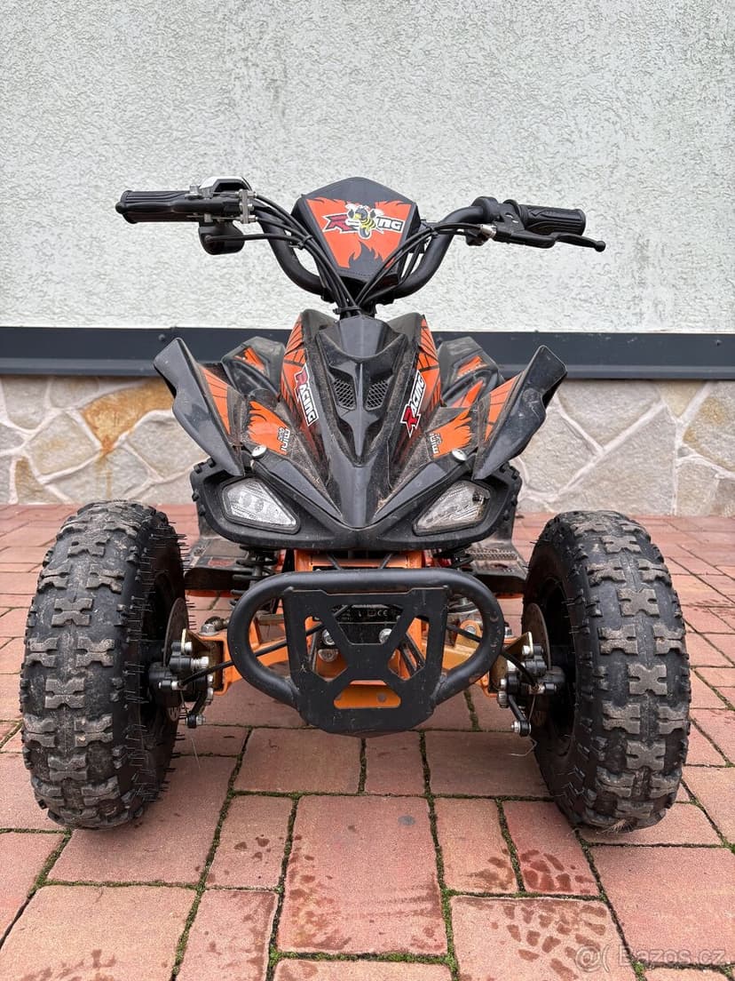 Elektrická ctyrkolka