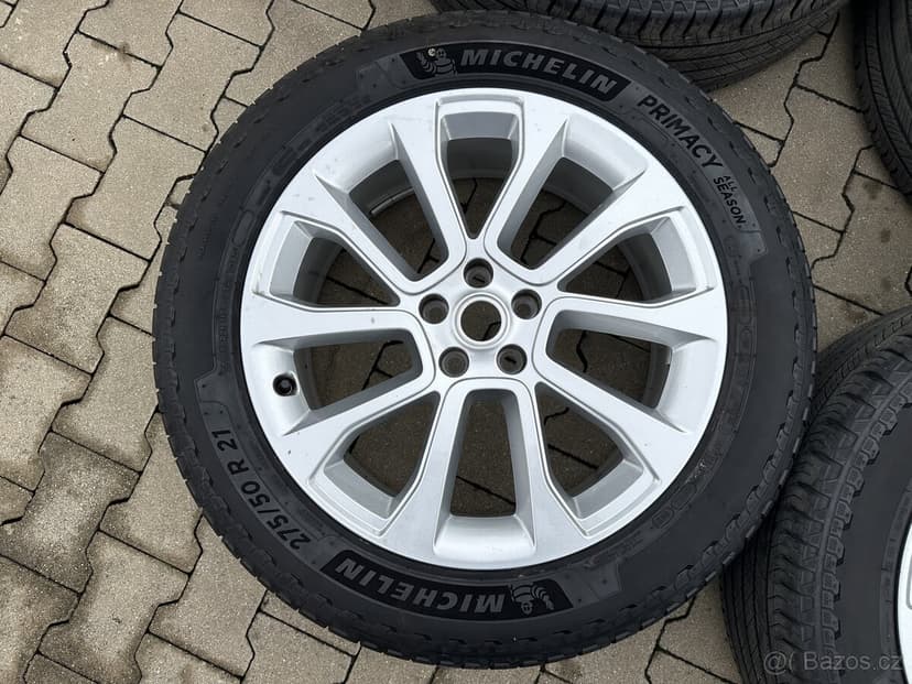 Range Rover original kola 275/50 R21