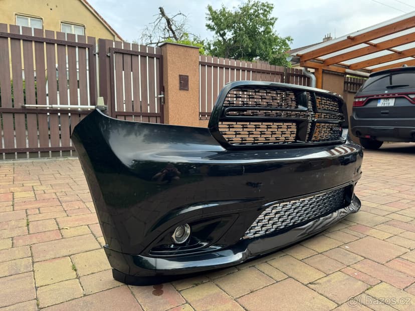 Přední nárazník na DODGE Durango