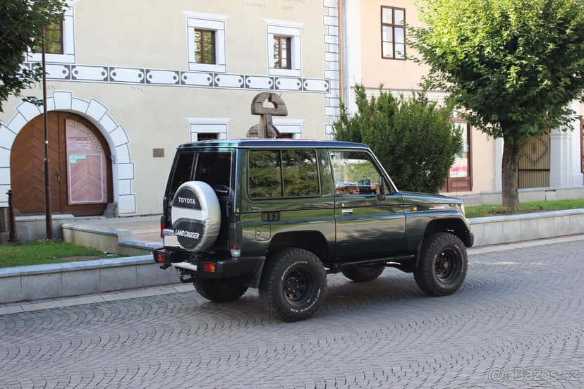 Toyota Land Cruiser Kzj 70 LX 3.0 Turbo