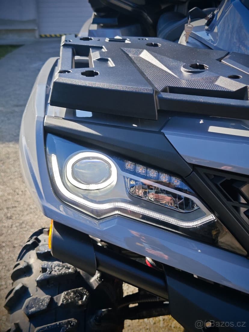 CFMOTO Gladiator  X850