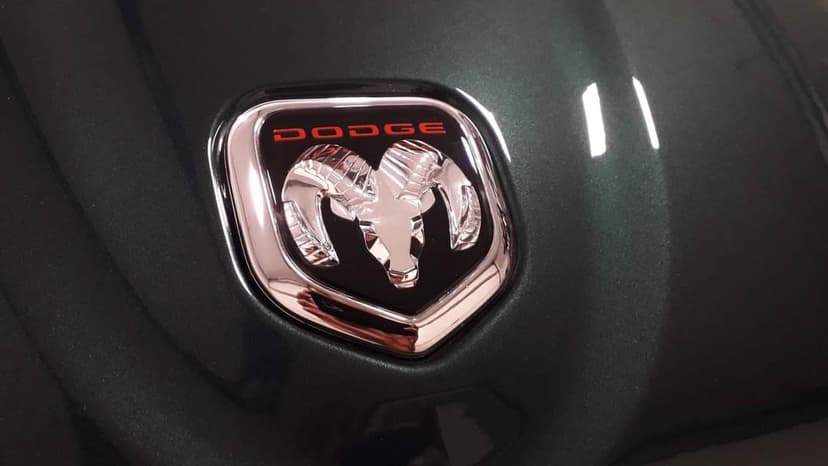 DODGE Durango 5.9 V8 12tis.najeto