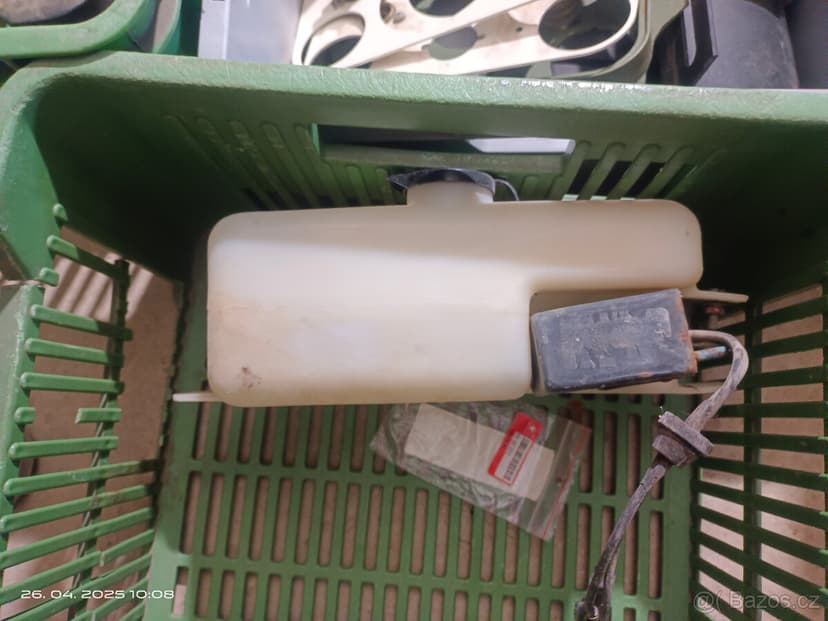 interiér Humvee Hummer H1