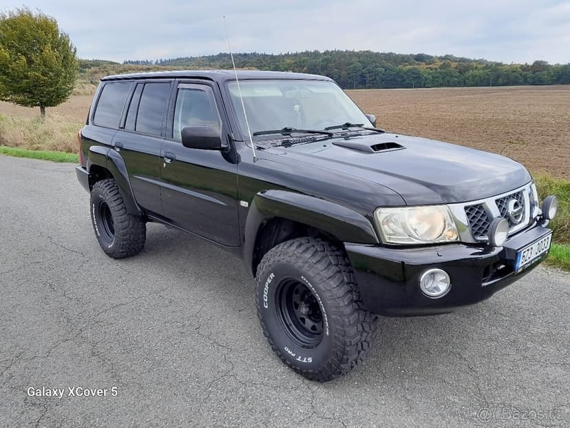 Nissan patrol y61