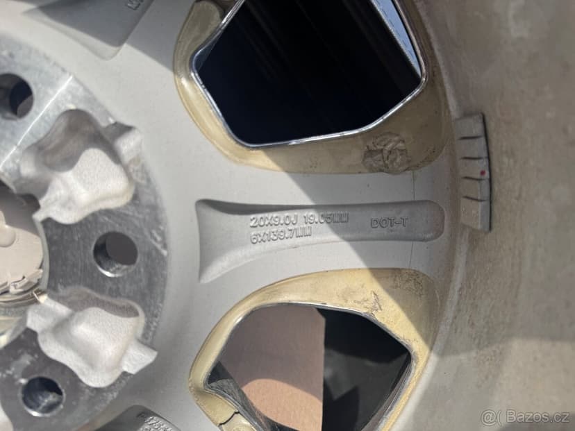 DODGE RAM KOLA 20x9,0J 19,05MM 6x139,7