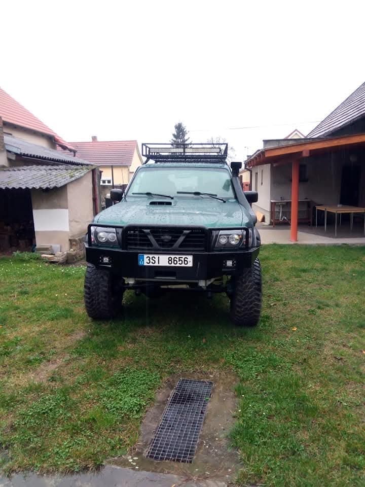 Nissan Patrol gr y61