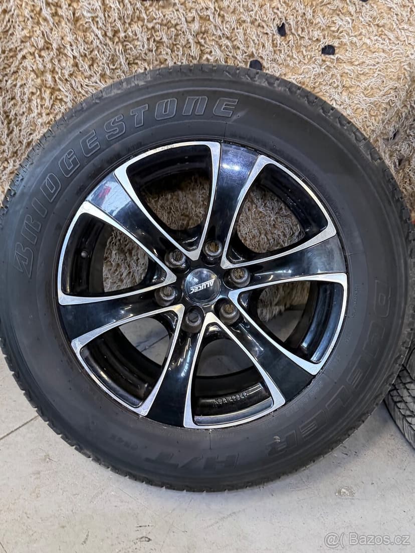 Toyota disky  6x139,7 pneu 265/60r18 M+S