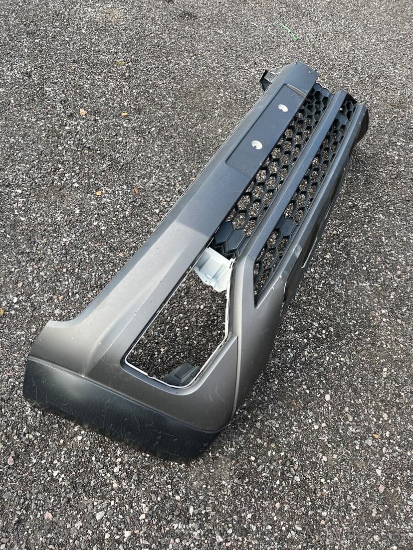 VW Amarok nárazník