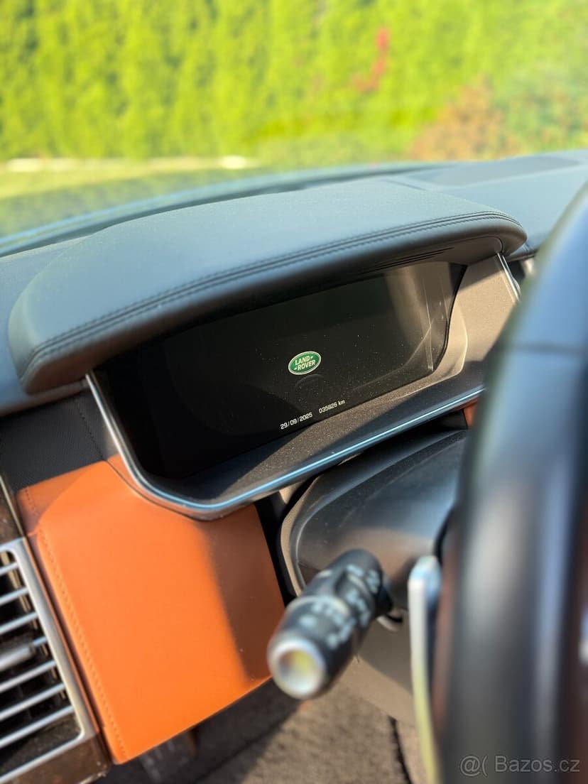 RANGE ROVER 4.4 V8 AUTOBIOGRAPHY