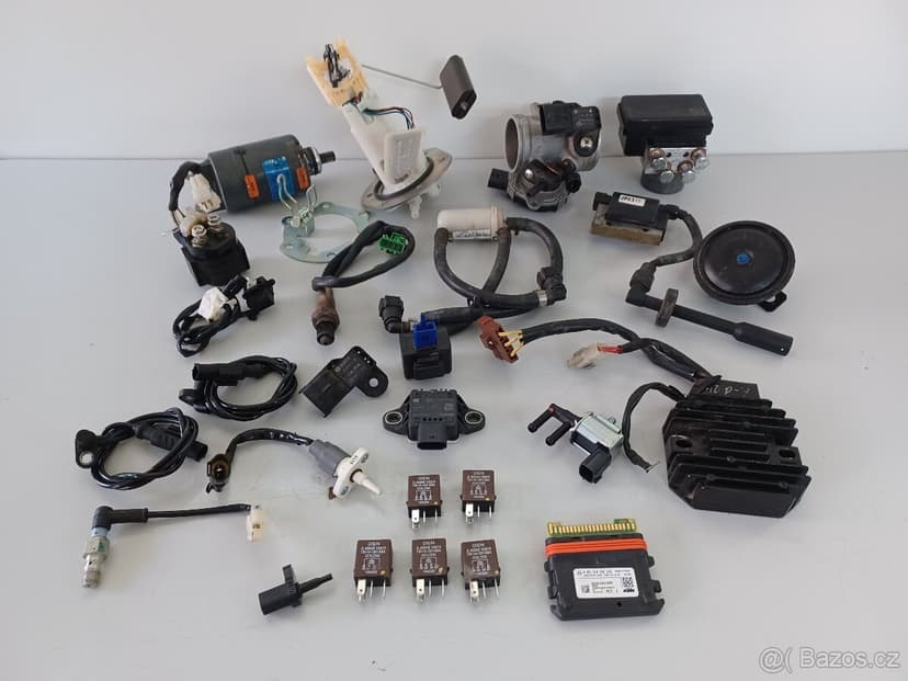 KTM 390, 125 DUKE, ADVENTURE - NÁHRADNÍ DÍLY