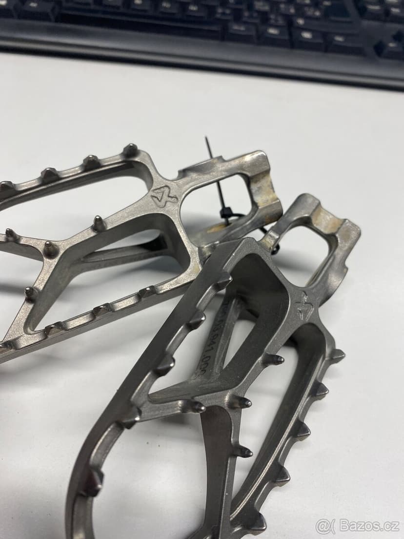 Akrapovič Titanove stupacky KTM SX EXC XC 2016-2021