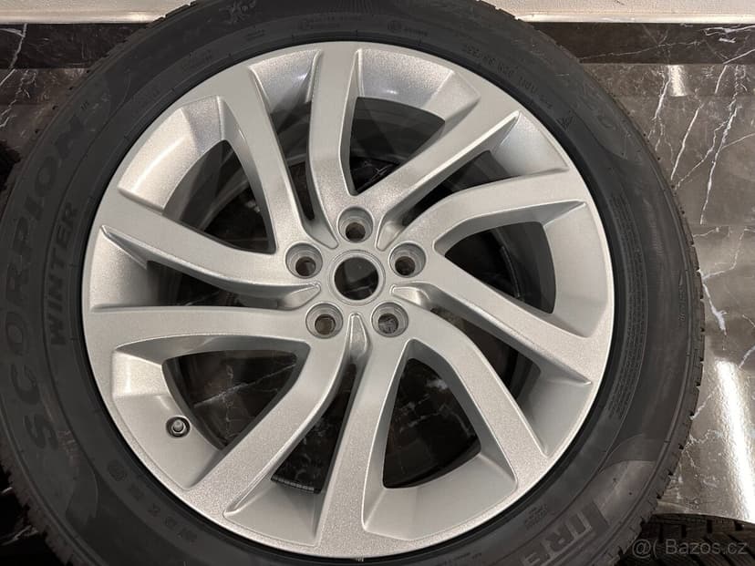 original R20 range rover discovery 5 HY32-1007-EA