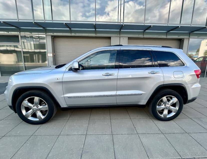 JEEP GRAND CHEROKEE 3.6 210KW 4x4 OVERLAND-KUŽE-XENON-ACC