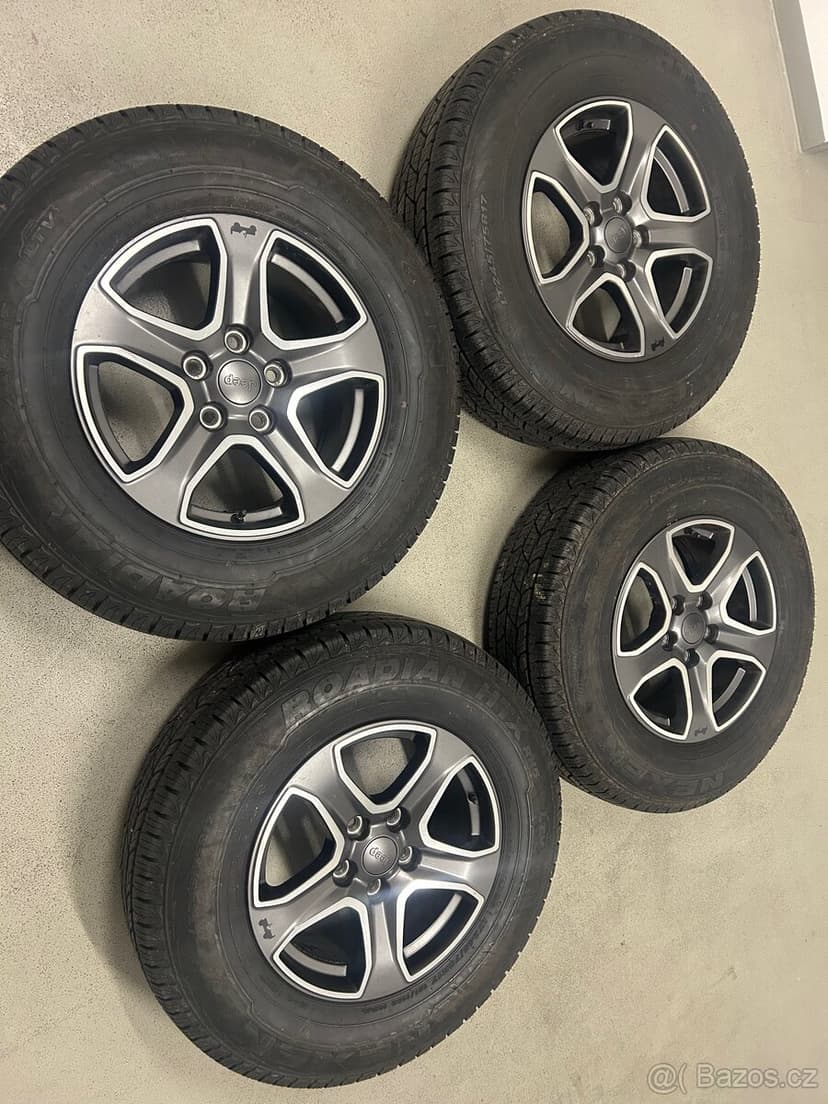 Jeep Wrangler Gladiator kola alukola r17 245/75